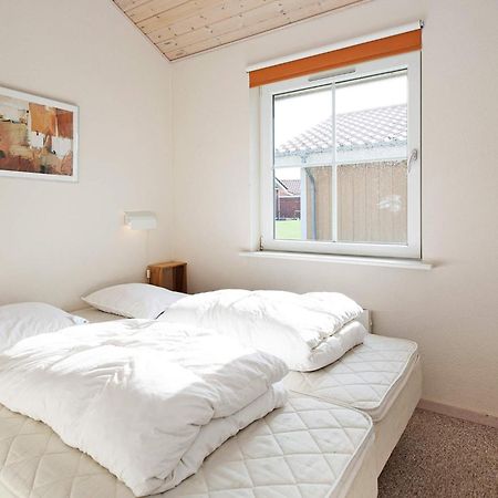 6 Person Holiday Home On A Holiday Park In Gr Sten Grasten Exterior photo